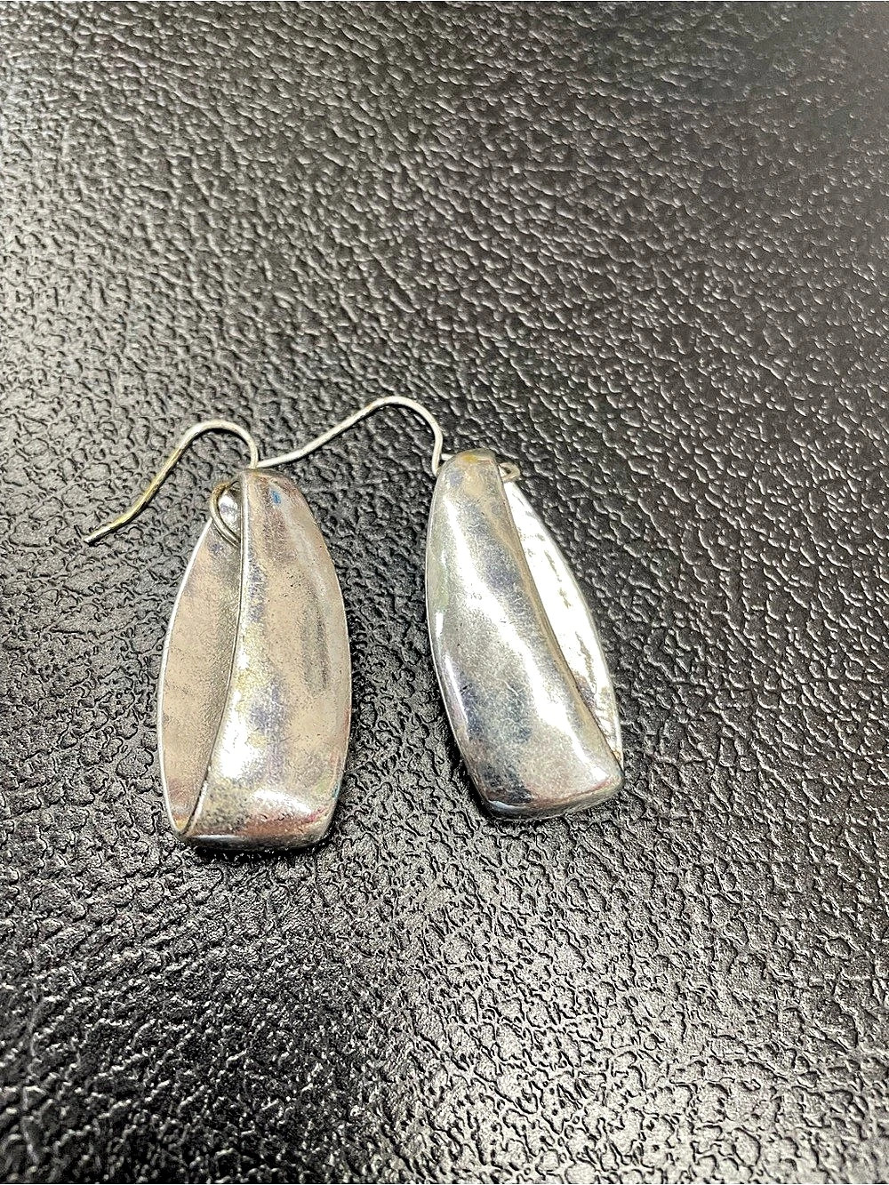 Robert Lee Morris RLM Soho Silver-Tone Sculptural Teardrop Dangle Earrings